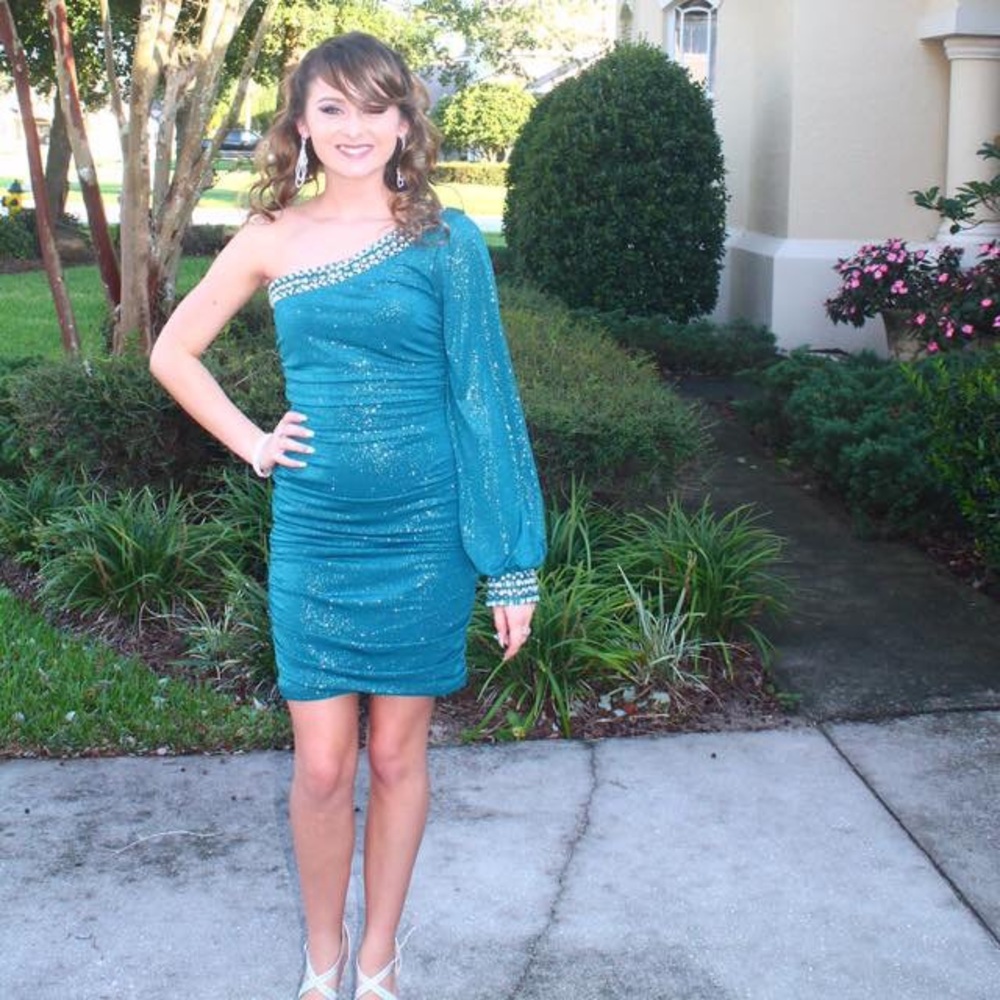One Shoulder Dress!
